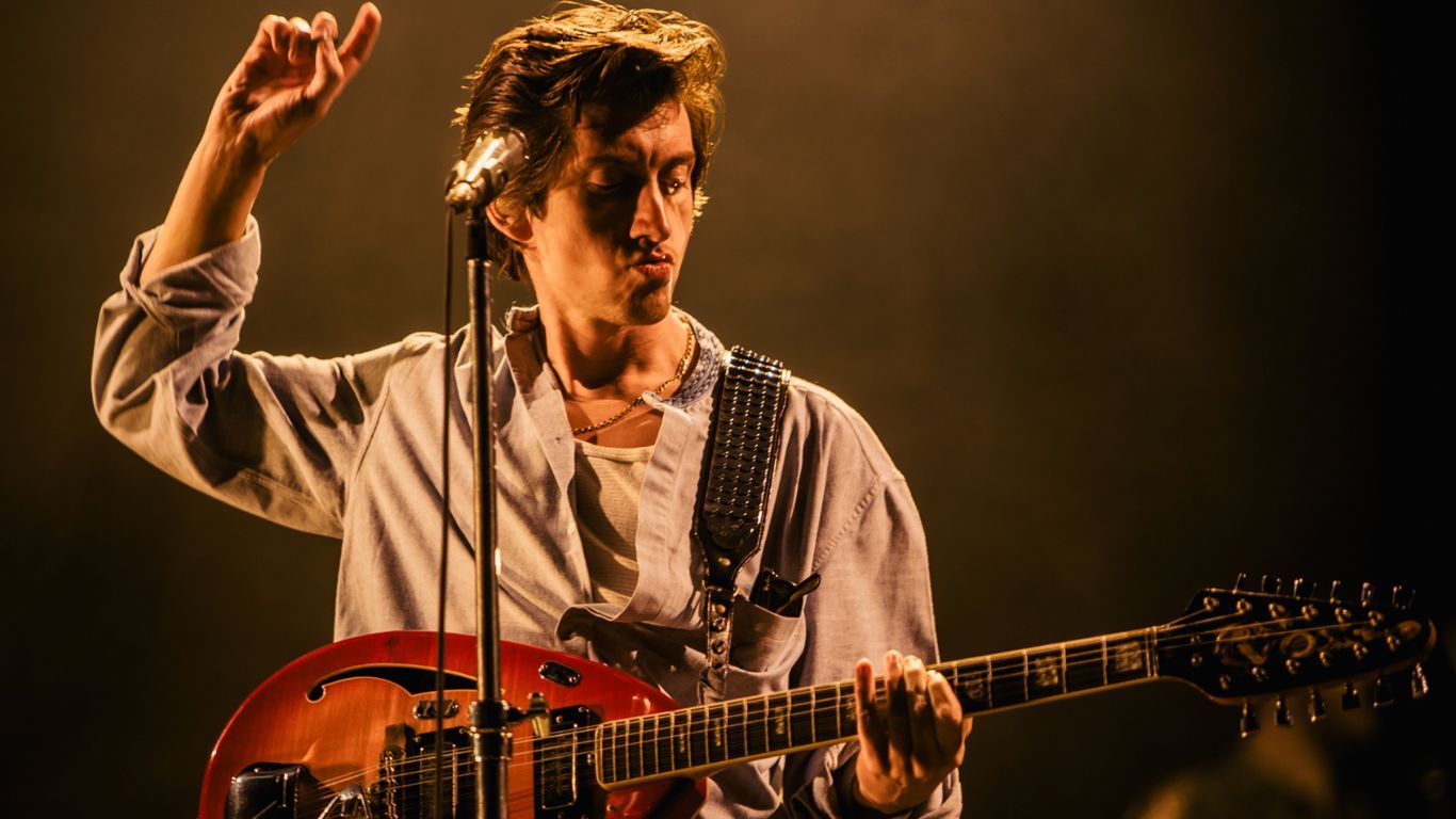 Arctic Monkeys estrena video filmado en Sudamérica