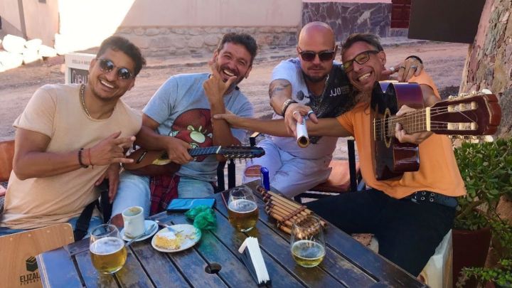 La Franela & Los Tekis se juntaron para crear “Cumbia Grupera”