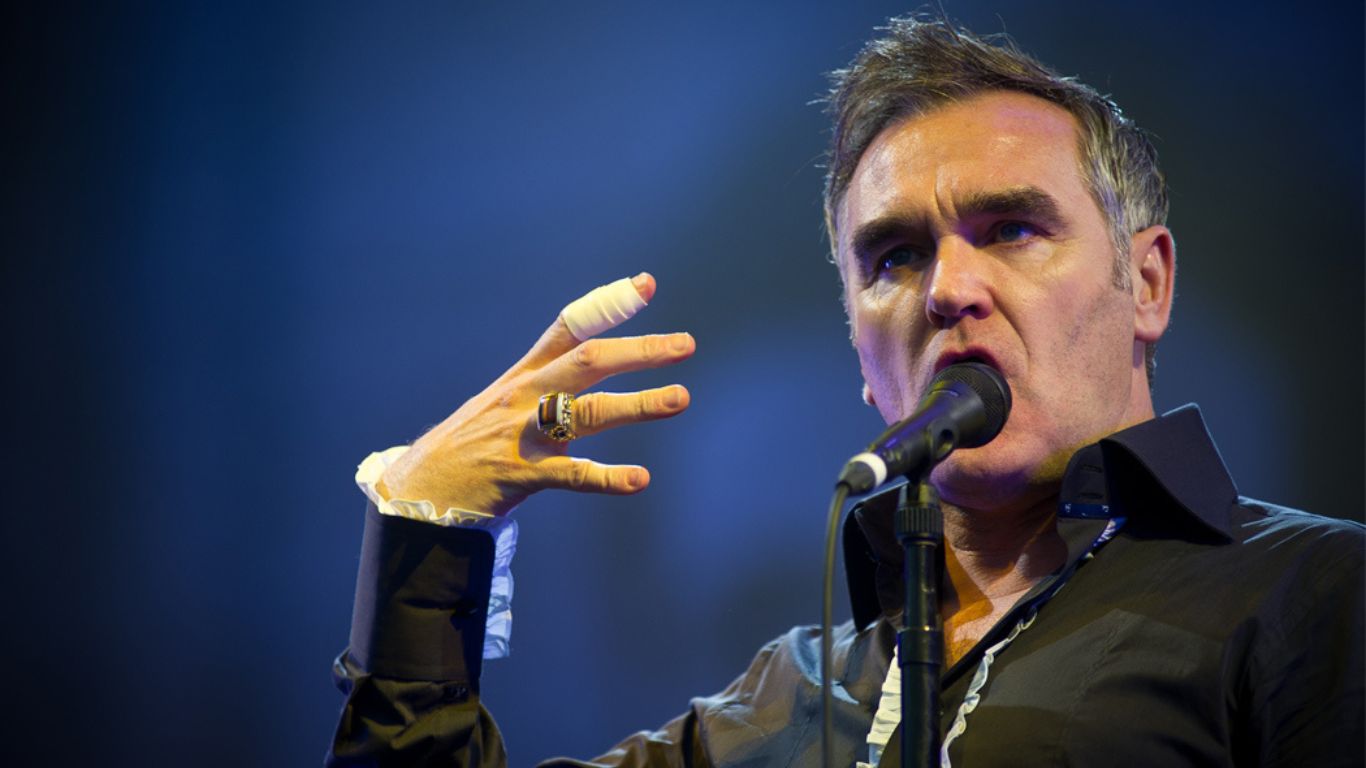 Morrissey acusa de “fachos” a su ex sello discográfico