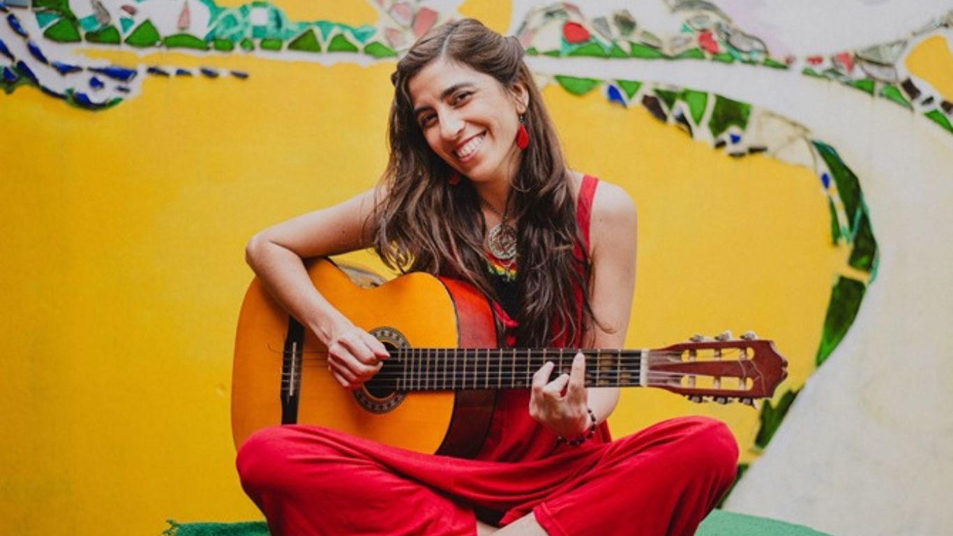 Sol Margueliche presentó “Fluir”, su nuevo single reggae