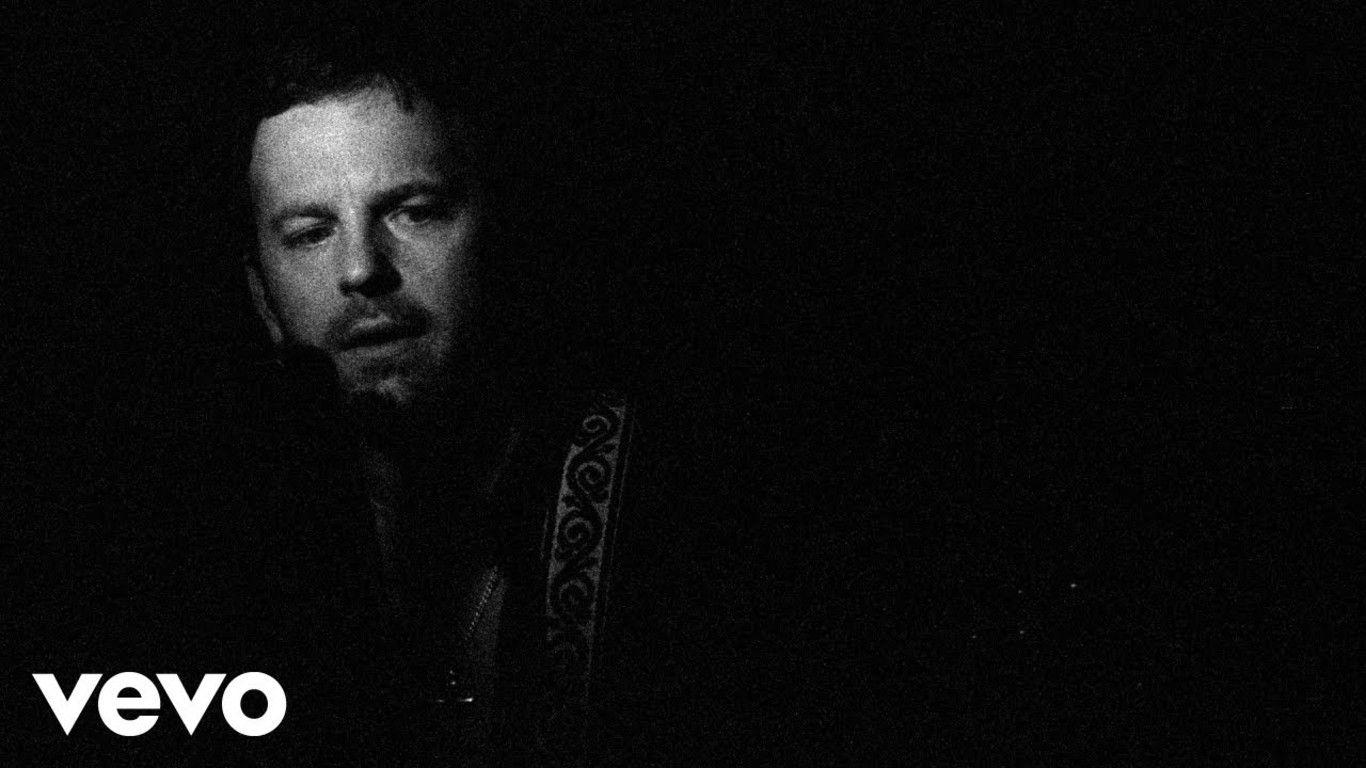 Kings Of Leon estrenó video para Echoing